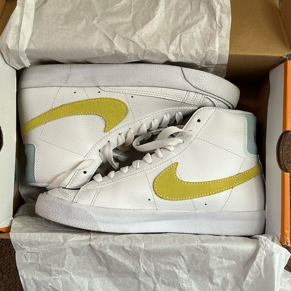 Nike Blazer MID ‘77
